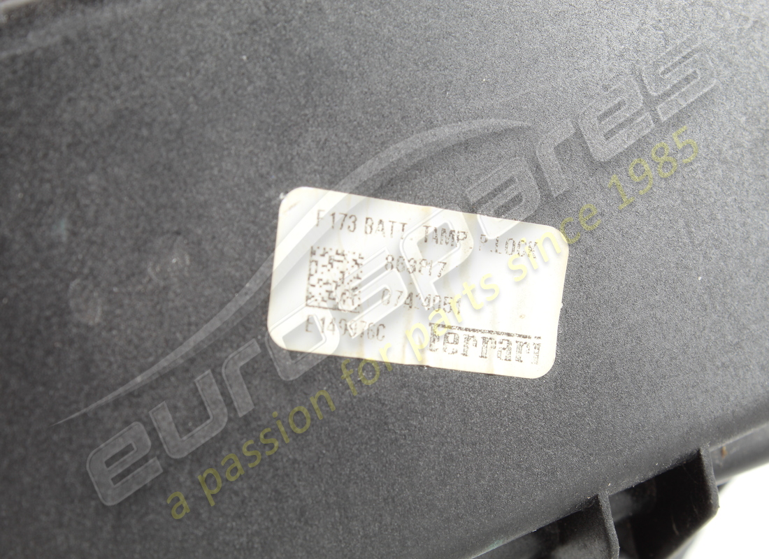 USADO FERRARI BATERIA TAMPONE P LOCK NUEVO. NUMERO DE PIEZA 863817 (5) usado ferrari bateria tampone p lock nuevo. numero de pieza 863817 (5)