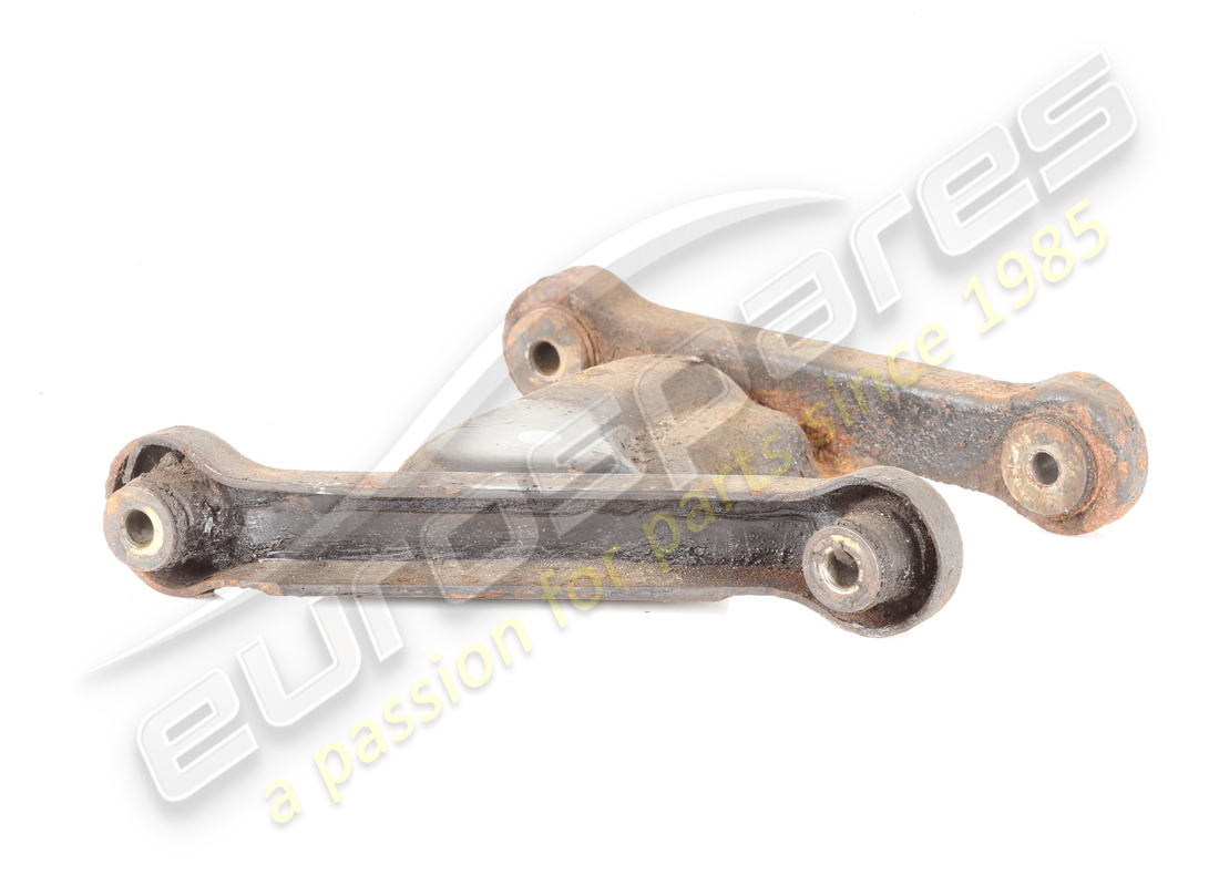 palanca superior de suspensión trasera derecha usada ferrari. número de pieza 115716 (3)