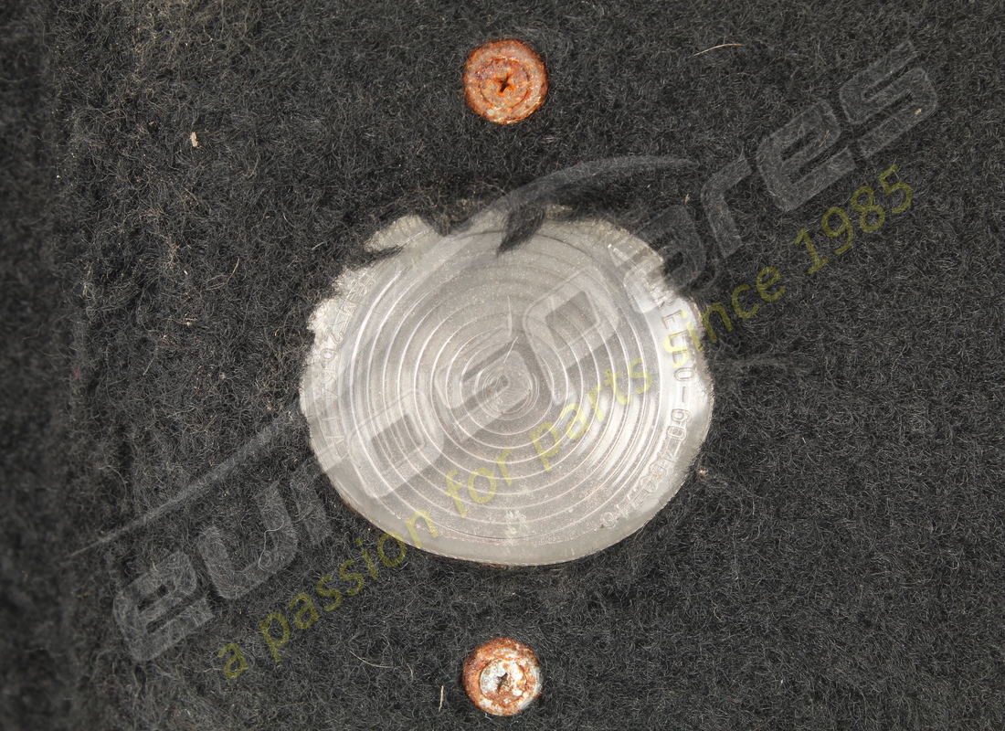 escudo izquierdo ferrari usado. número de parte 61945200 (3)