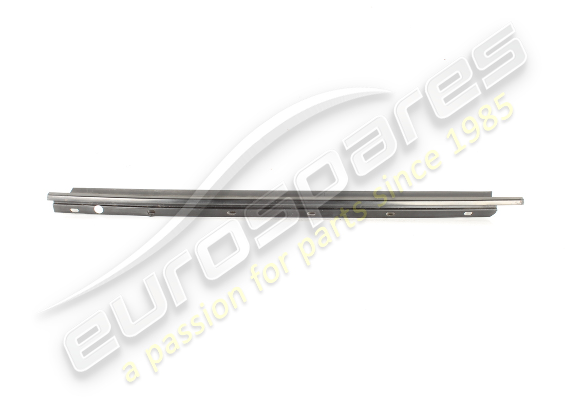 USADO Maserati PANEL DE MOLDURA EXTERIOR SUPERIOR DELANTERO IZQUIERDO. NÚMERO DE PIEZA 377700317 (1)