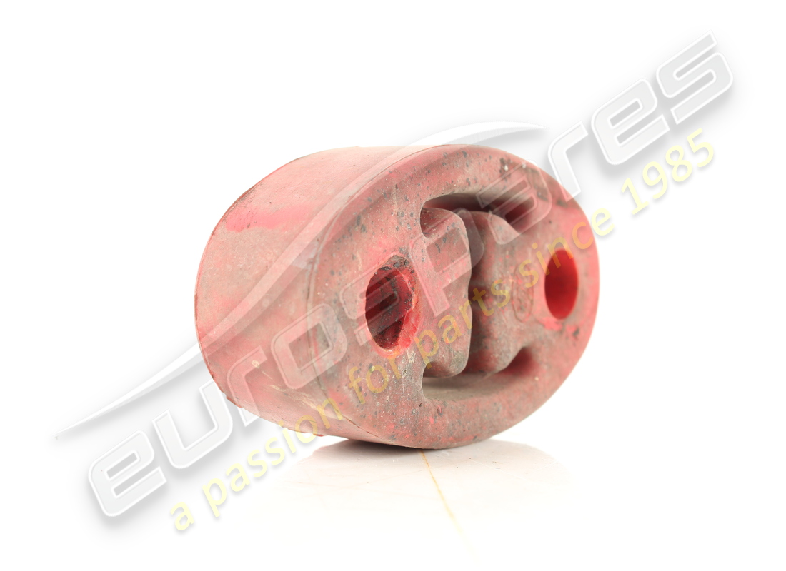 placa de montaje de silenciador trasero usada maserati. número de pieza 389000503 (2)