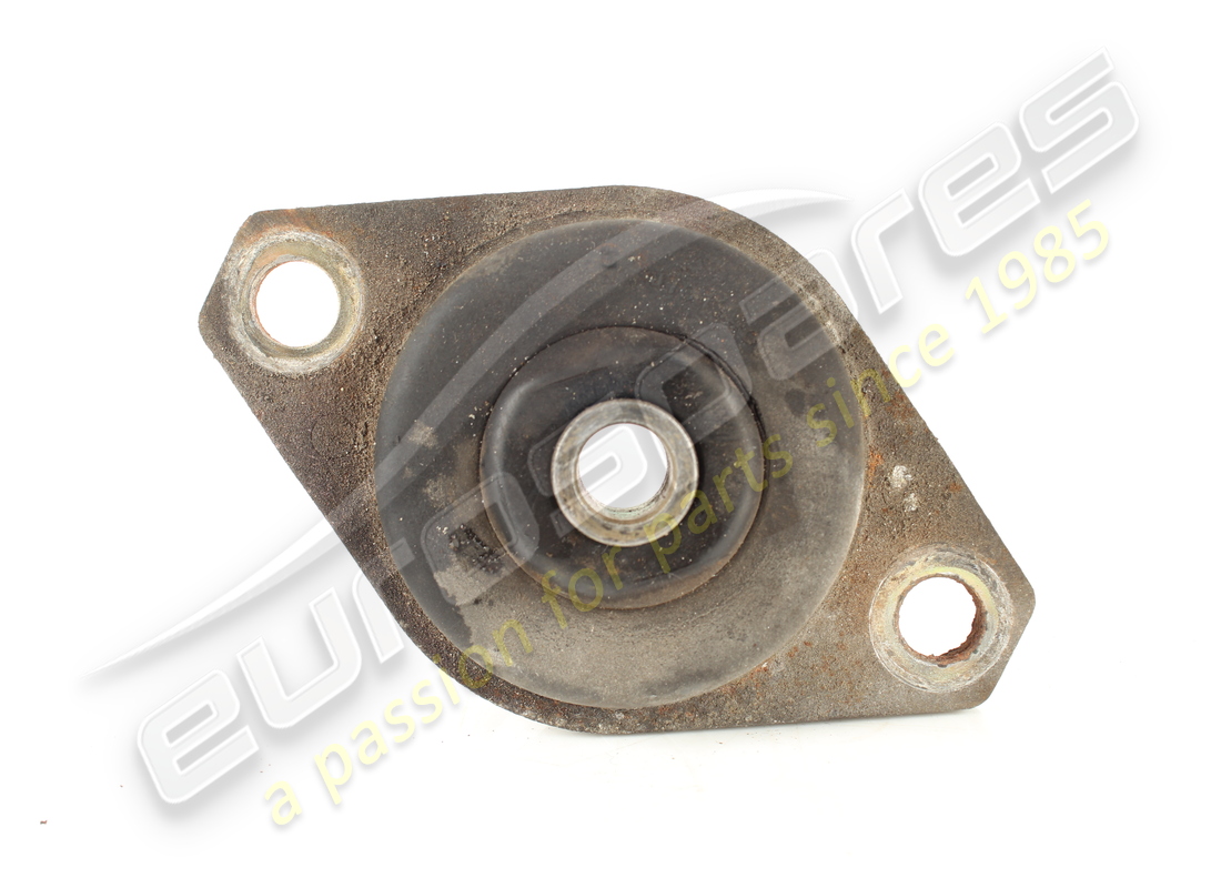 SOPORTE DE GOMA DEL MOTOR MASERATI USADO. NÚMERO DE PARTE 394250100 (2) soporte de goma del motor maserati usado. número de parte 394250100 (2)