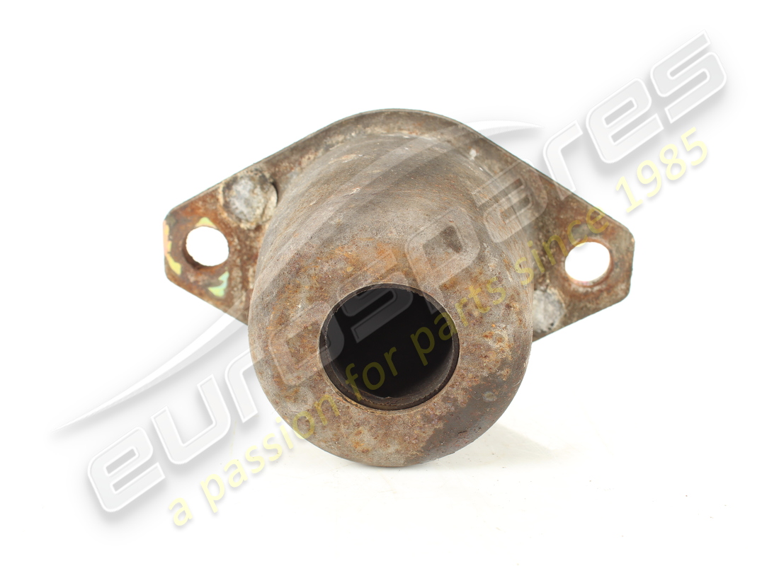 SOPORTE DE GOMA DEL MOTOR MASERATI USADO. NÚMERO DE PARTE 394250100 (1) soporte de goma del motor maserati usado. número de parte 394250100 (1)