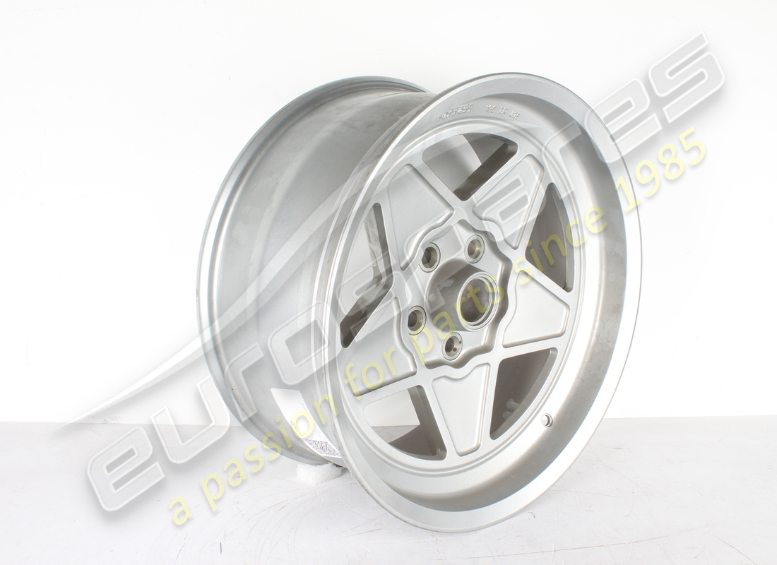 nueva rueda de carretera trx ferrari 180tr415. número de pieza 117180 (3)