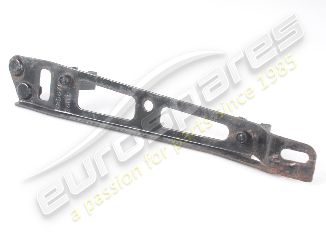 SOPORTE DE MONTAJE DE CONDENSADOR USADO Ferrari. NÚMERO DE PIEZA 325876 (1)