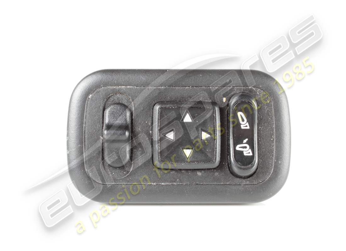 USADO Maserati CONTROL DE ESPEJO LATERAL PLEGABLE. NÚMERO DE PIEZA 373307133 (1) USADO Maserati CONTROL DE ESPEJO LATERAL PLEGABLE. NÚMERO DE PIEZA 373307133 (1)