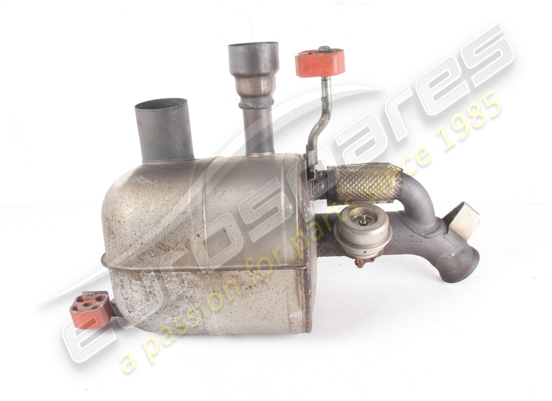 SILENCIADOR TRASERO DERECHO FERRARI USADO. NÚMERO DE PARTE 330051 (4) silenciador trasero derecho ferrari usado. número de parte 330051 (4)