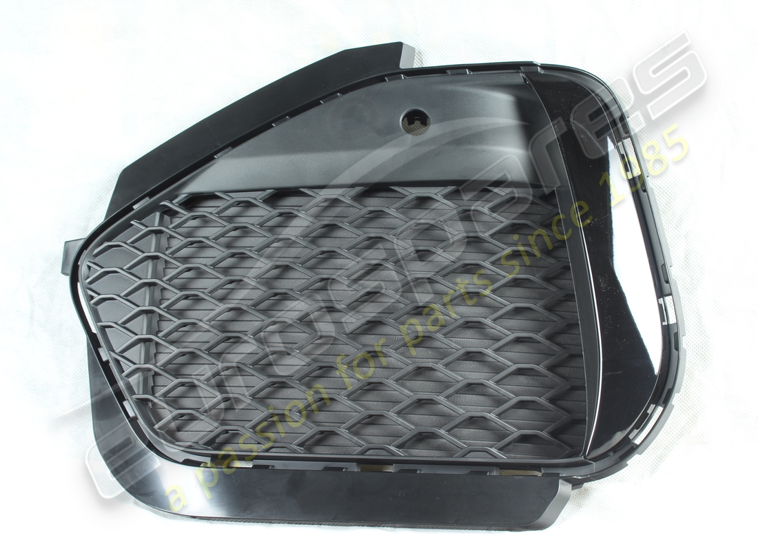 nueva rejilla frontal maserati izquierda. número de parte 670198178 (2)
