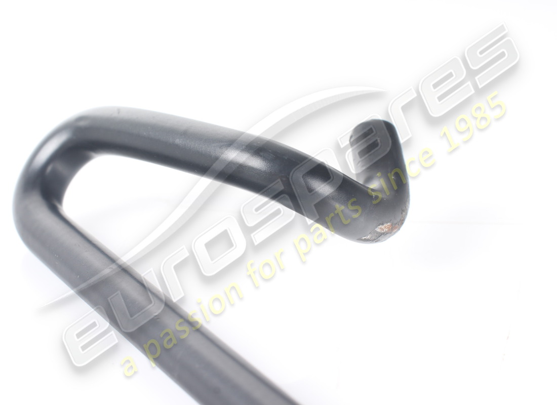 soporte derecho ferrari usado. número de parte 82254200 (2)