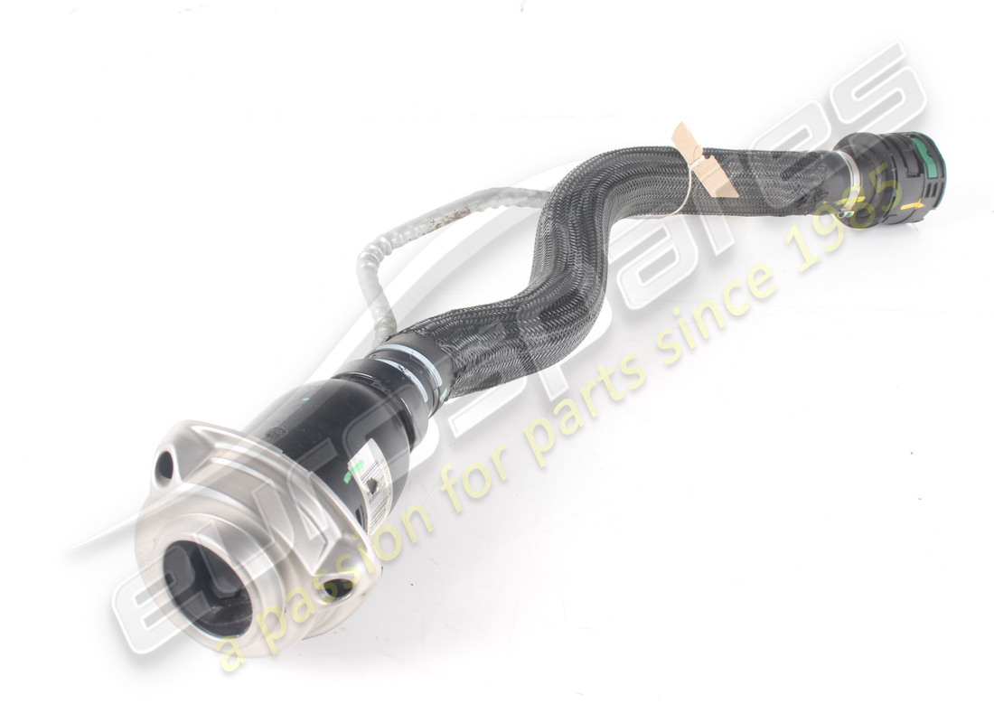 CONJUNTO DE TUBO DE LLENADO DE COMBUSTIBLE USADO FERRARI. NÚMERO DE PIEZA 880514 (1) conjunto de tubo de llenado de combustible usado ferrari. número de pieza 880514 (1)