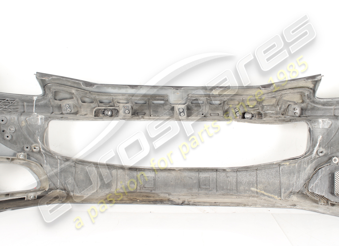 parachoques delantero completo dañado ferrari. número de pieza 84361310 (11)