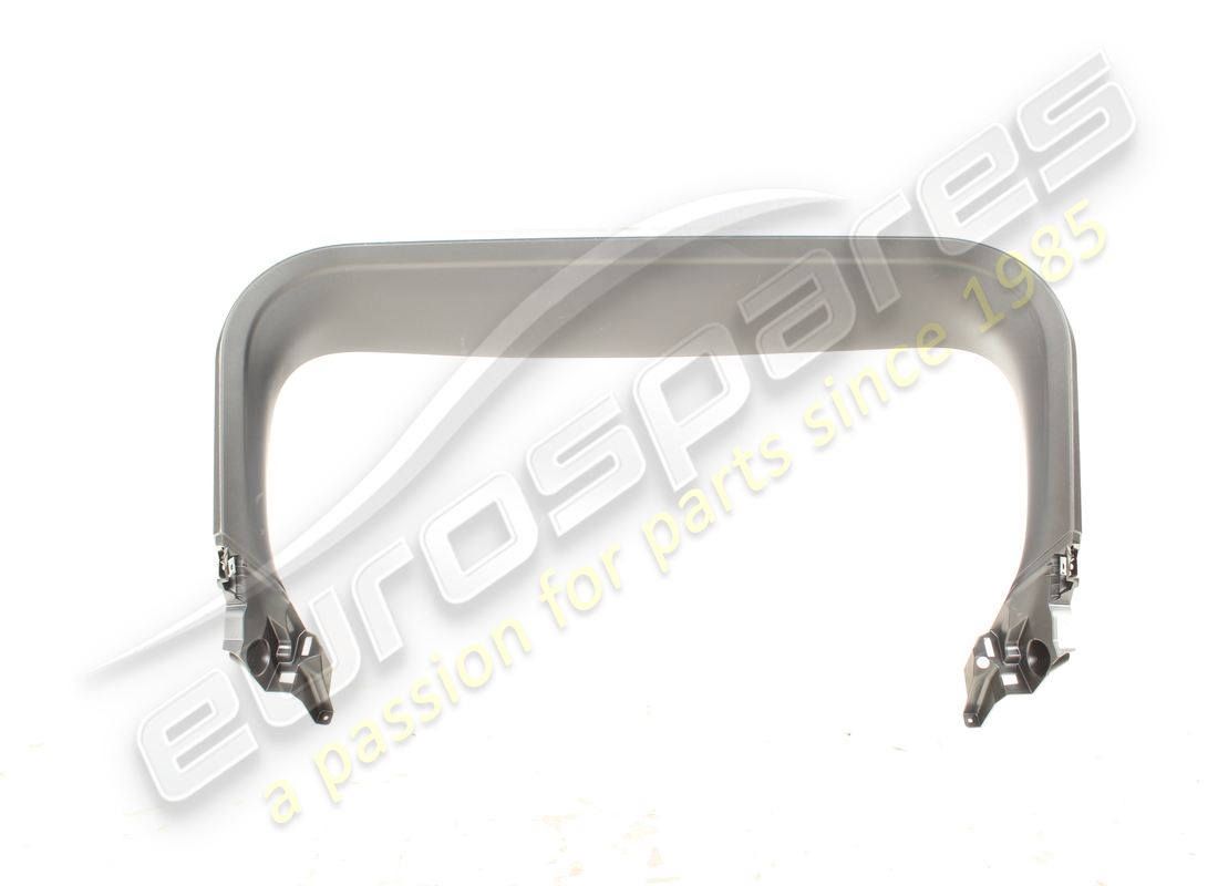 USADO Maserati PANEL DE MOLDURA SUPERIOR DEL PORTON TRASERO. NÚMERO DE PIEZA 670199524 (1)