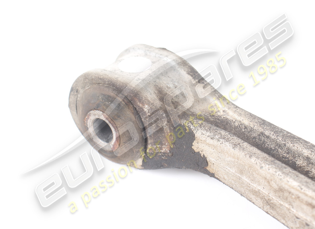 USADO MASERATI BRAZO INFERIOR DE SUSPENSIÓN DELANTERA IZQUIERDA. NÚMERO DE PARTE 366600119 (2) usado maserati brazo inferior de suspensión delantera izquierda. número de parte 366600119 (2)