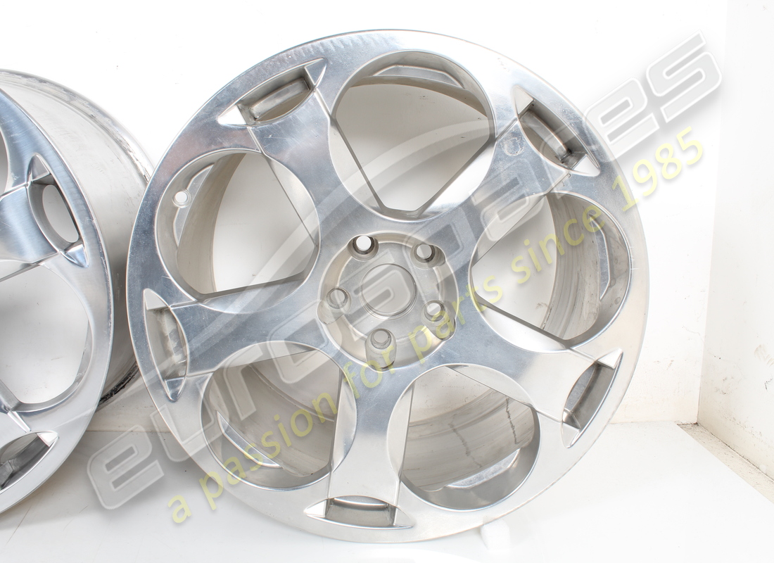 juego de ruedas cassiopea (plata) usado lamborghini. número de pieza 0r1400091 (17)