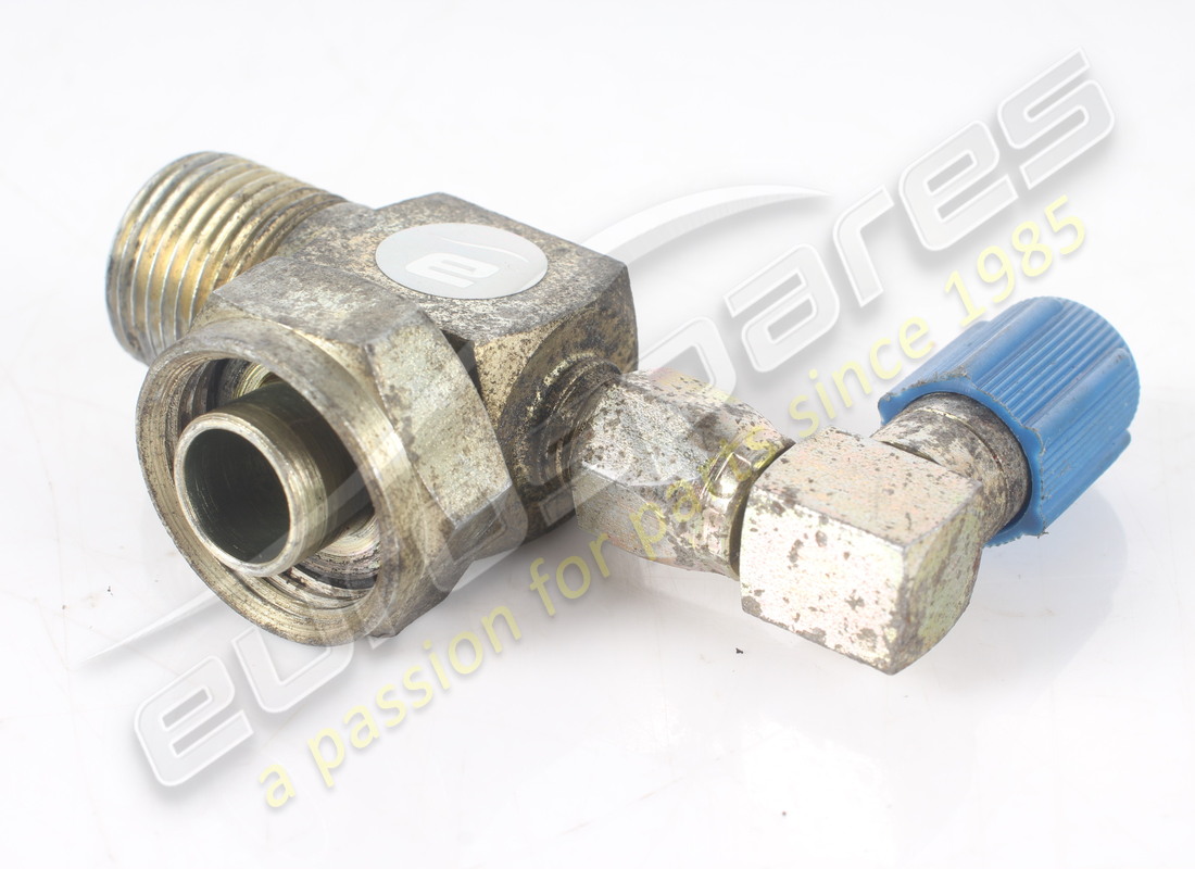 USED FERRARI COMPRESSOR VALVE INLET. PART NUMBER 124333 (1) used ferrari compressor valve inlet. part number 124333 (1)