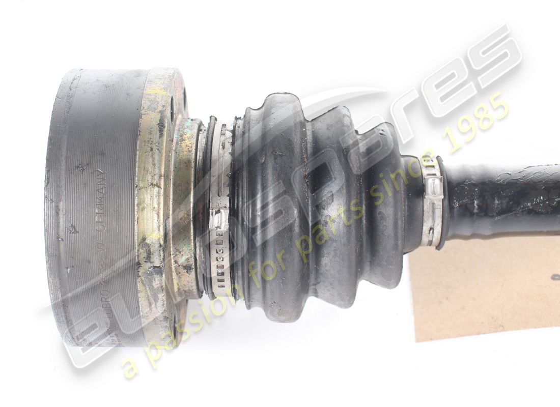 eje ferrari usado. número de parte 133159 (2)