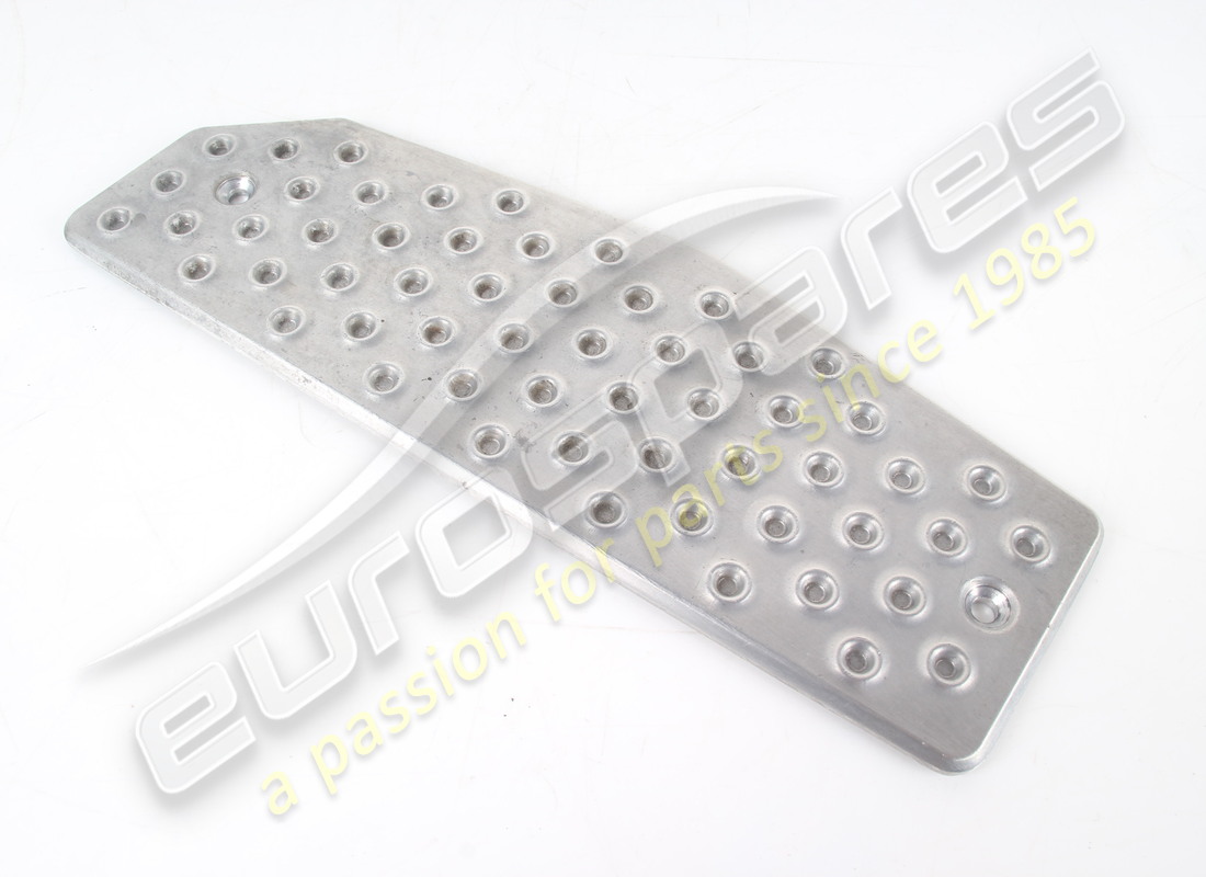 REPOSAPIÉS IZQUIERDO Ferrari USADO -OPCIONAL- -TODO . NÚMERO DE PARTE 82388200 (1) REPOSAPIÉS IZQUIERDO Ferrari USADO -OPCIONAL- -TODO . NÚMERO DE PARTE 82388200 (1)