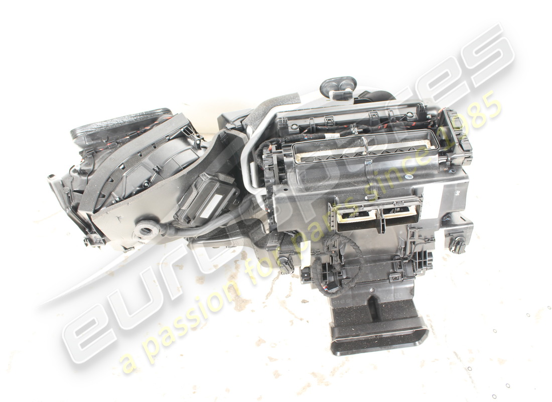 USADO Eurospares CARCASA DE EVAPORADOR COMPLETA CON VENTILADOR. NÚMERO DE PIEZA EAP1492307 (1) USADO Eurospares CARCASA DE EVAPORADOR COMPLETA CON VENTILADOR. NÚMERO DE PIEZA EAP1492307 (1)