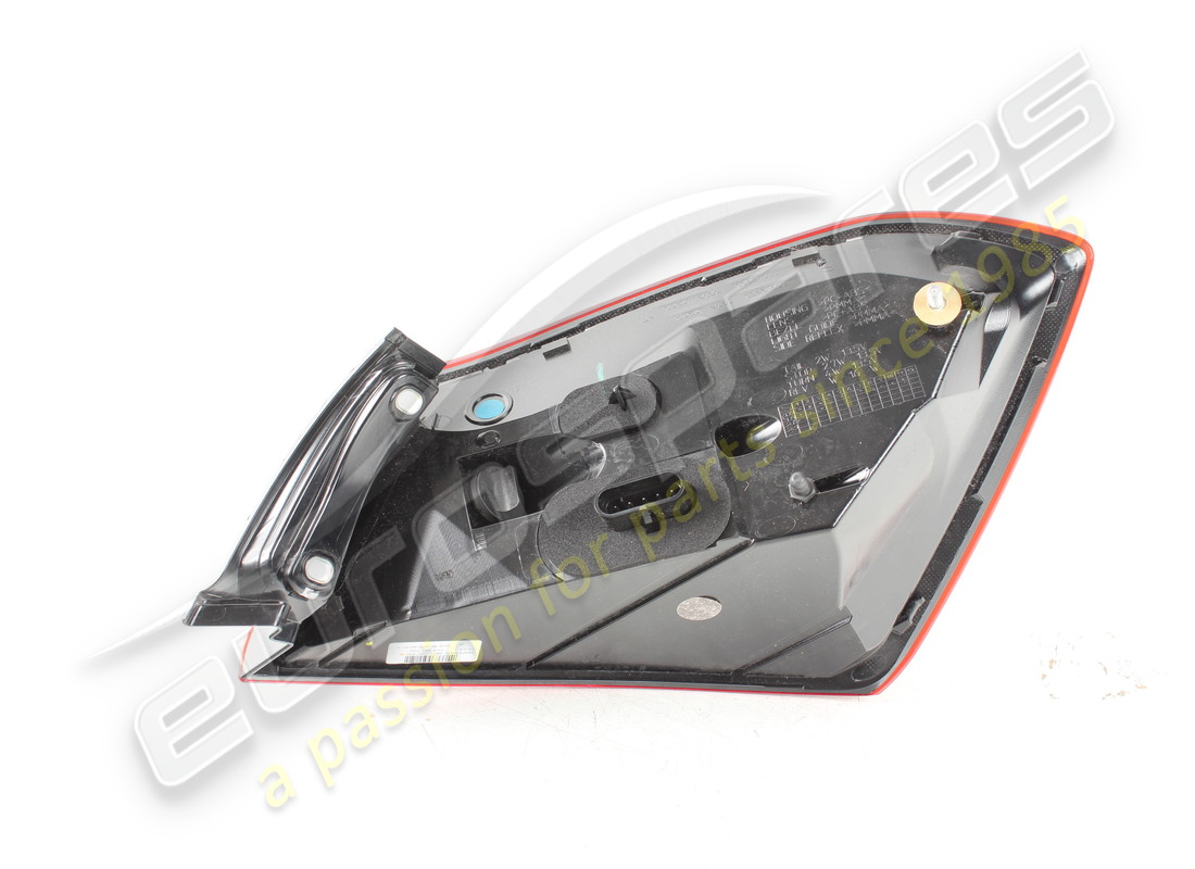 nueva maserati luz trasera fija izquierda. número de pieza 670106745 (2)