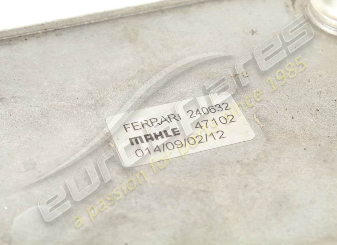 INTERCAMBIADOR DE CALOR DE ACEITE FERRARI USADO. NÚMERO DE PARTE 240632 (5) intercambiador de calor de aceite ferrari usado. número de parte 240632 (5)