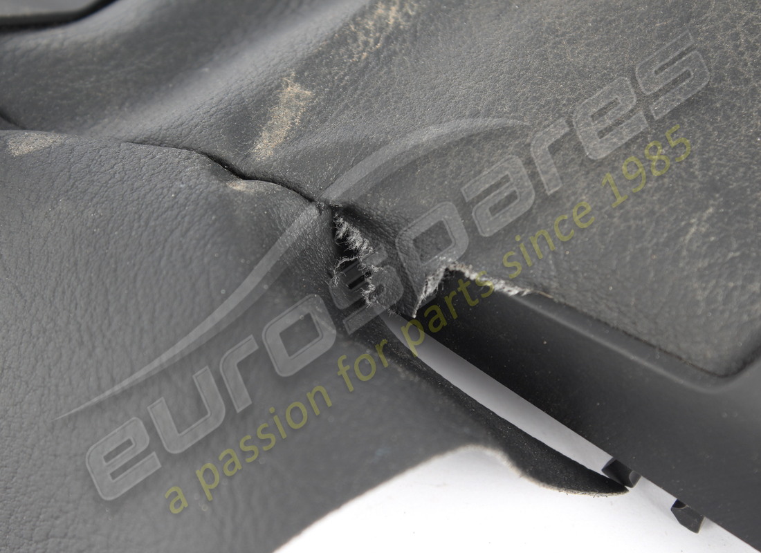 cubierta superior lamborghini dañada. número de parte 4ml9535156ps (3)
