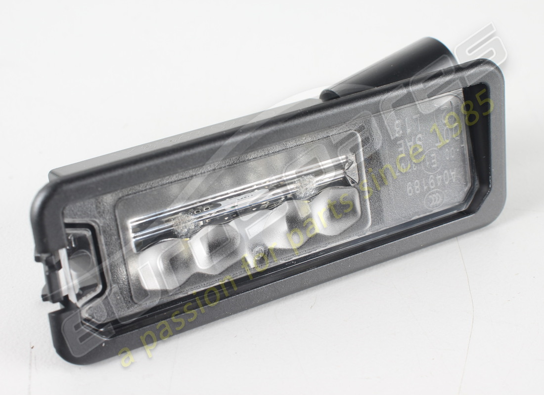 luz de matrícula nueva porsche. número de pieza pab94302101 (1)