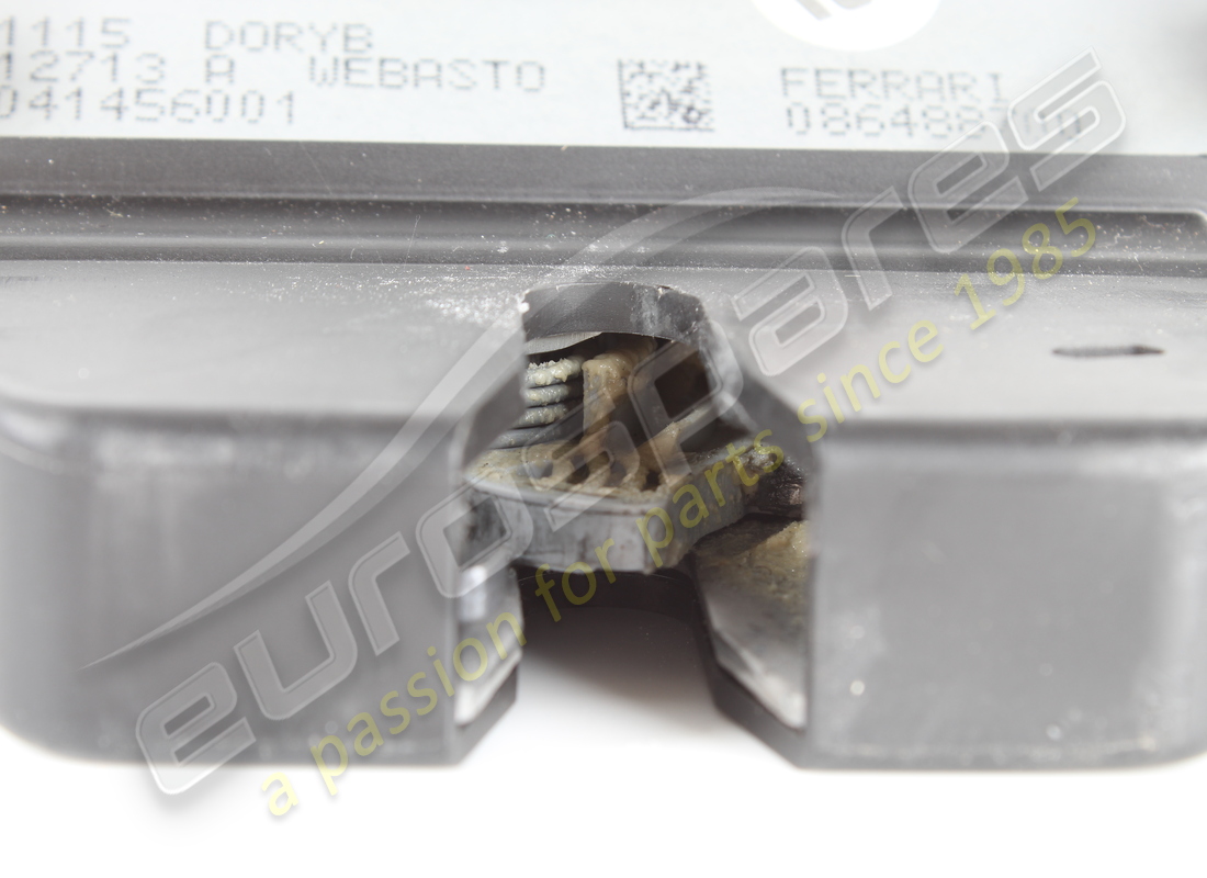 usado ferrari cerradura de tapa trasera. número de pieza 86488700 (4)