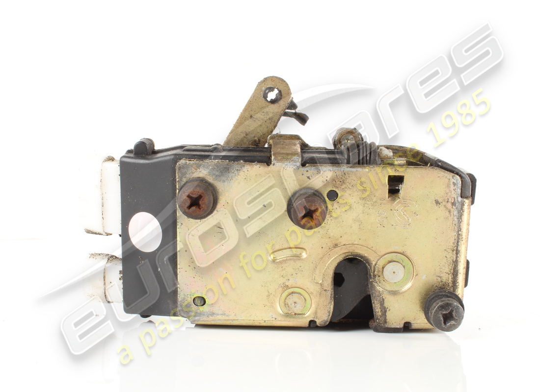 CERRADURA DE PUERTA DELANTERA IZQUIERDA USADA Maserati. NÚMERO DE PIEZA 374500145 (1)