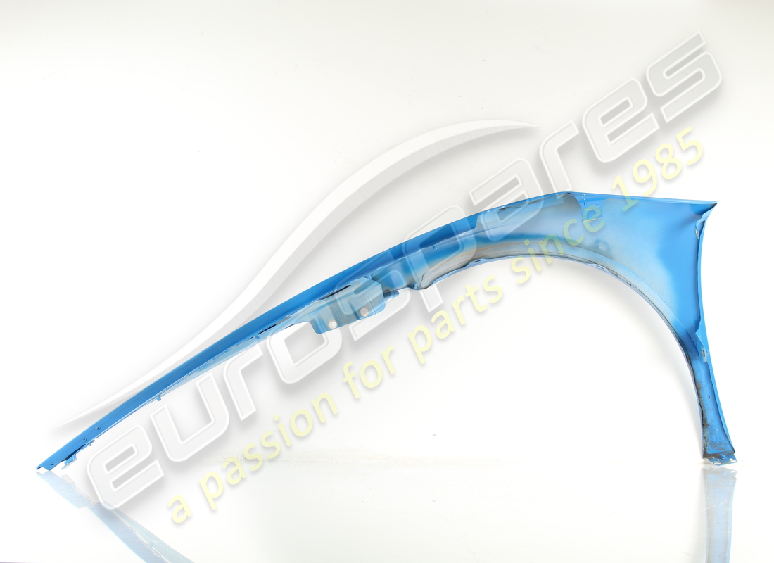 guardabarros delantero derecho lamborghini usado. número de parte 4t0821022d (5)