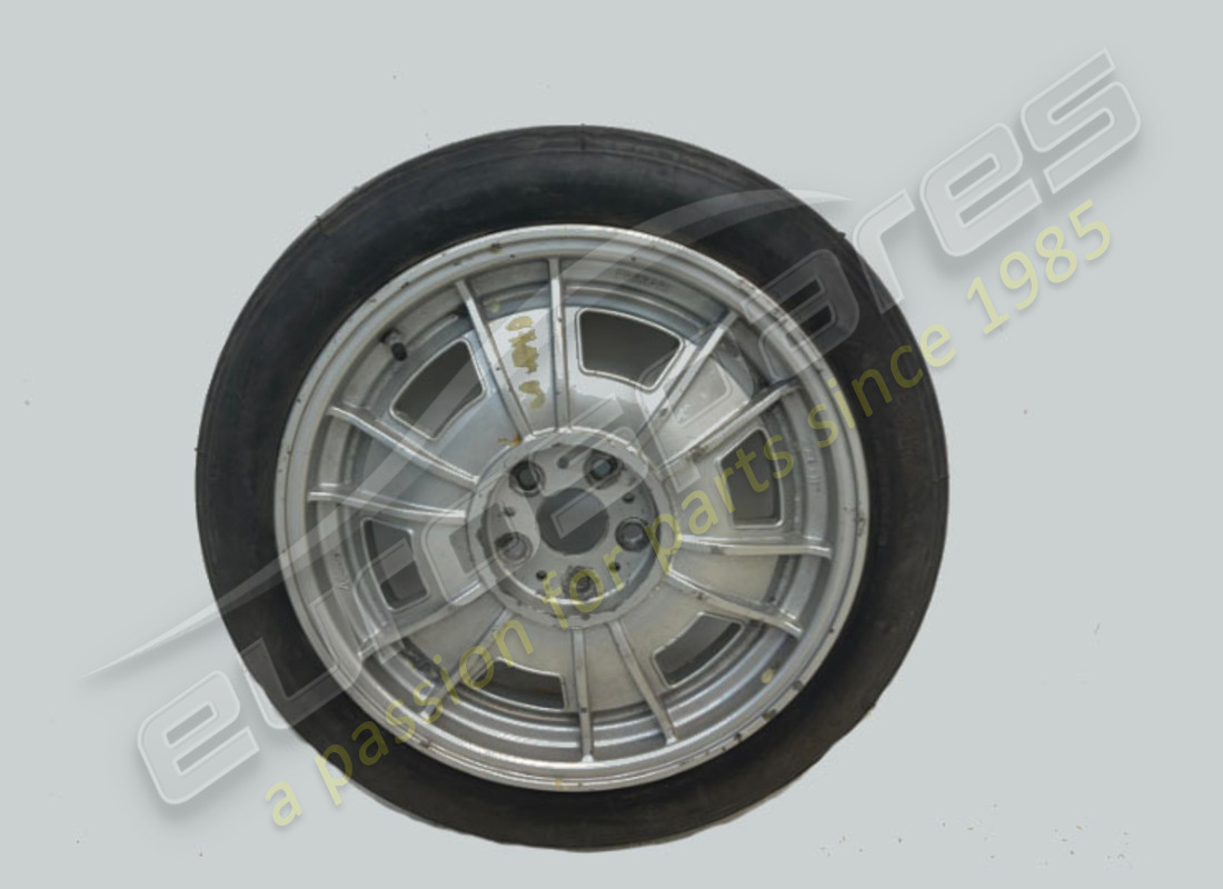 USADA Ferrari RUEDA DE REPUESTO 3 1/4 BX18 . NÚMERO DE PARTE 105593 (1)