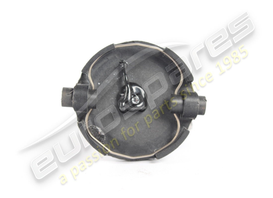 tapa de cubo usada ferrari. número de pieza 338351 (2)