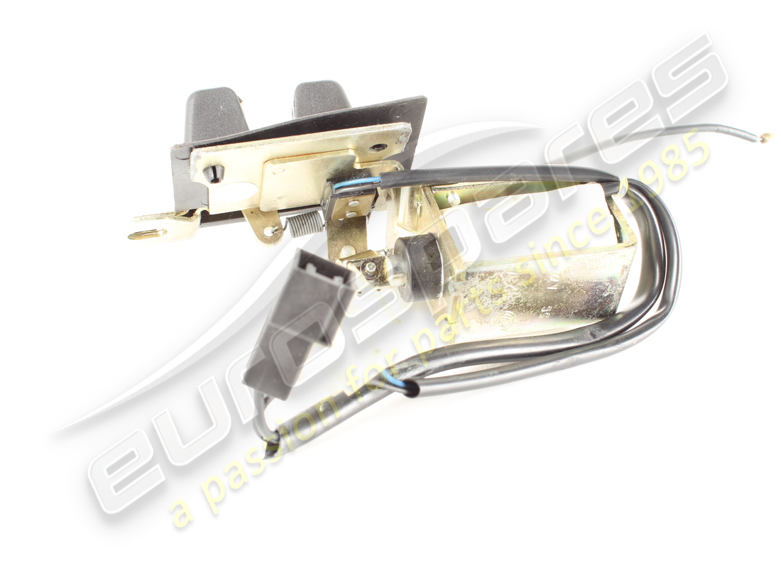 cerradura de maletero usada maserati. número de pieza 374705108 (4)
