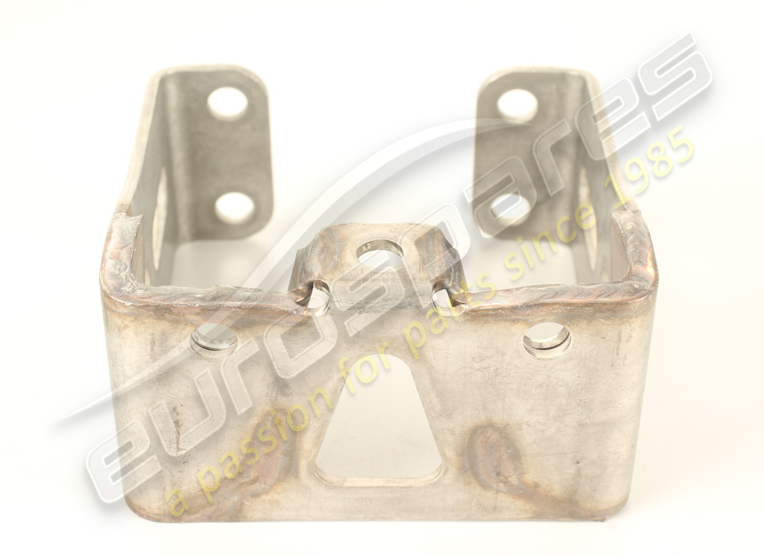 new ferrari exhaust support gear side. part number 181383 (1)