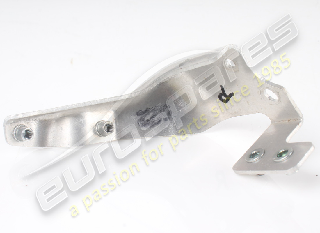 USADO FERRARI STAFFA SUP OSSAT DEF DX COMPLETO. NÚMERO DE PIEZA 778556 (2) usado ferrari staffa sup ossat def dx completo. número de pieza 778556 (2)