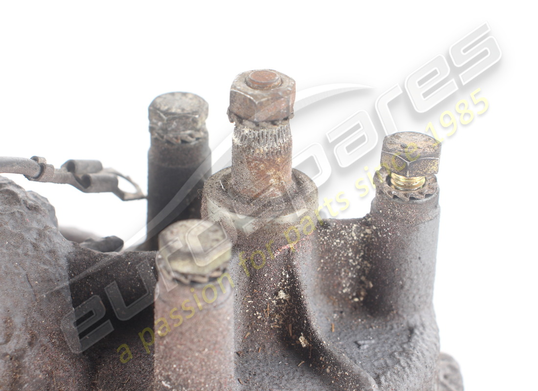 MOTOR ELEVADOR DE FAROS FERRARI USADO. NÚMERO DE PARTE 172535 (6) motor elevador de faros ferrari usado. número de parte 172535 (6)