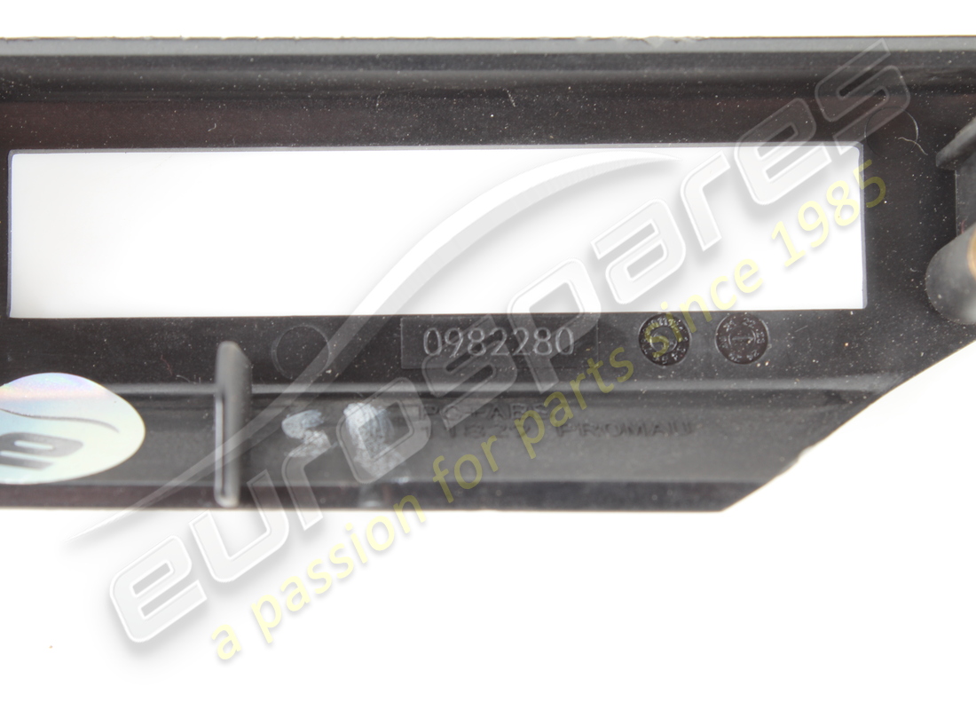 PANEL DE BOTONES DERECHO FERRARI USADO. NÚMERO DE PIEZA 982280 (3) panel de botones derecho ferrari usado. número de pieza 982280 (3)