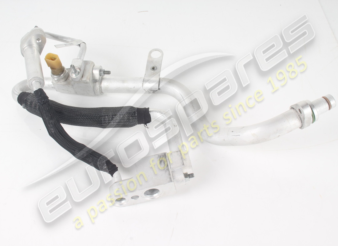 USADO Ferrari TUBAZ. IHX POST. DI SENS. COMPLETO. NÚMERO DE PIEZA 848372 (1) USADO Ferrari TUBAZ. IHX POST. DI SENS. COMPLETO. NÚMERO DE PIEZA 848372 (1)