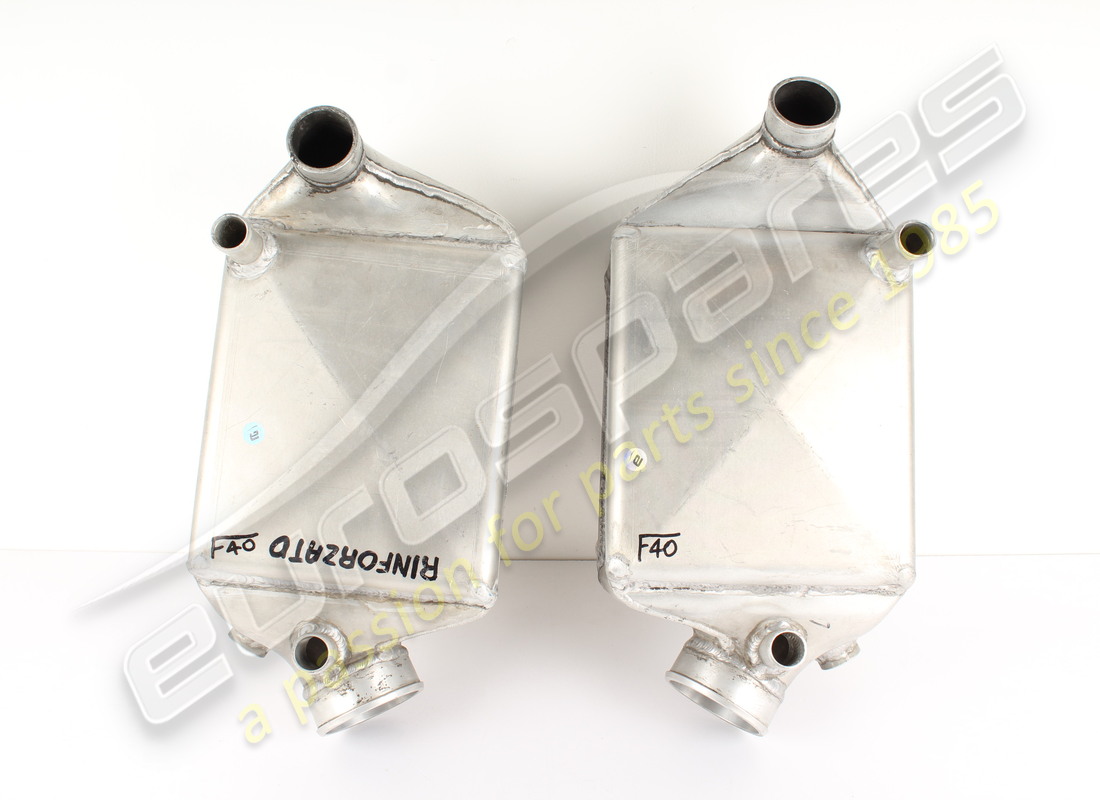 KIT DE INTERCAMBIADOR DE CALOR LM Ferrari F40 USADO. NÚMERO DE PARTE EAP1454428 (1)