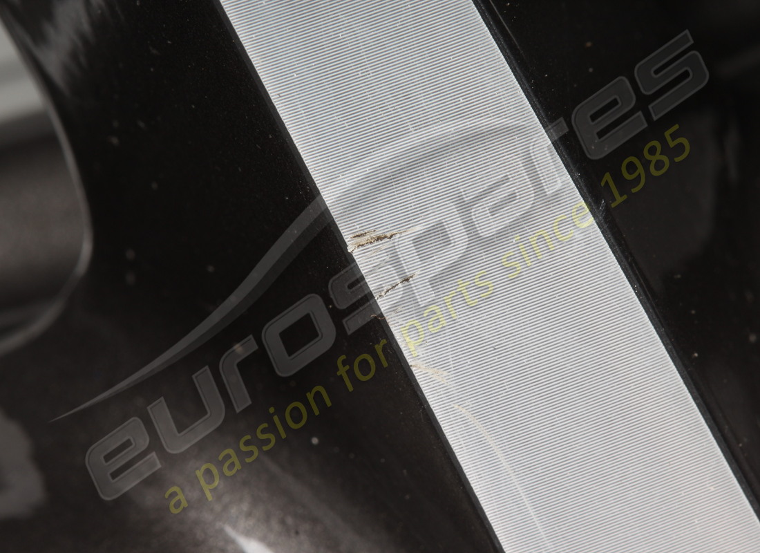 llanta delantera ferrari usada. número de parte 275585 (4)