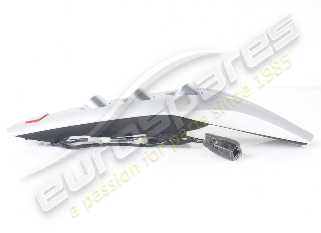 PUENTE FERRARI COMPLETO F1 USADO. NÚMERO DE PARTE 86461200 (2) puente ferrari completo f1 usado. número de parte 86461200 (2)