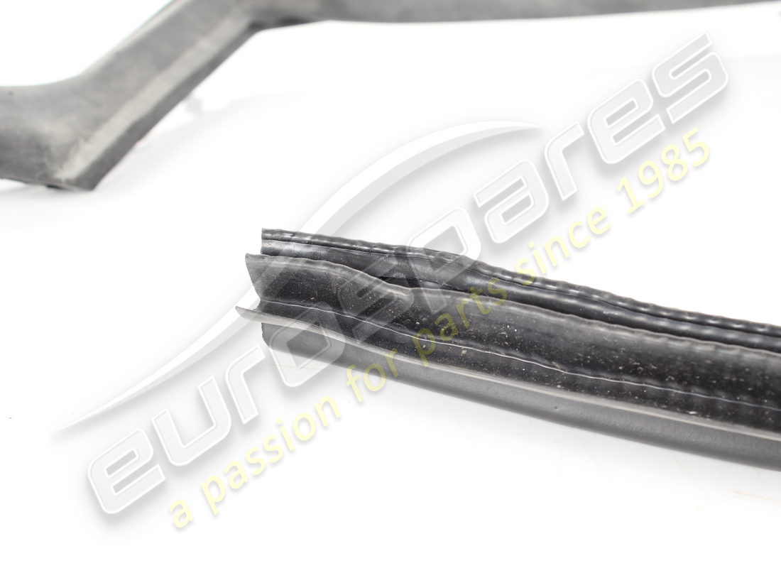 usado ferrari compartimento del motor lateral izquierdo. número de pieza 88098200 (2)