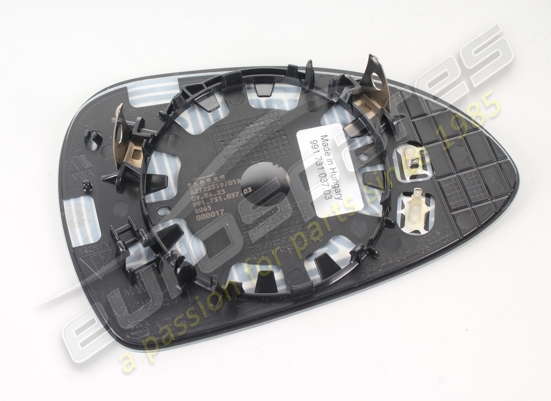 new (other) porsche mirror glass (convex). part number 99173103703 (3)