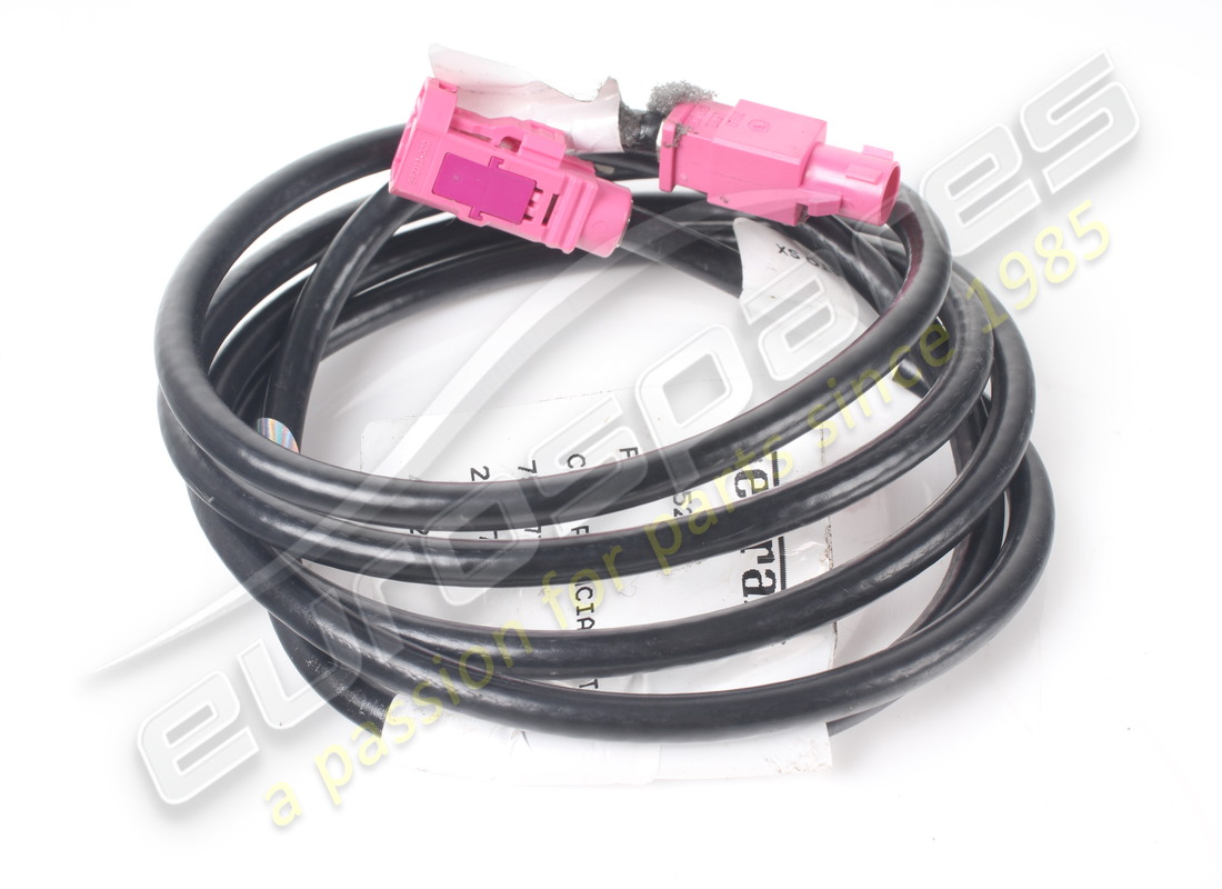 CABINA DE ANTENA RF DE ENTRADA PASIVA USADA Ferrari. NÚMERO DE PIEZA 775528 (1) CABINA DE ANTENA RF DE ENTRADA PASIVA USADA Ferrari. NÚMERO DE PIEZA 775528 (1)