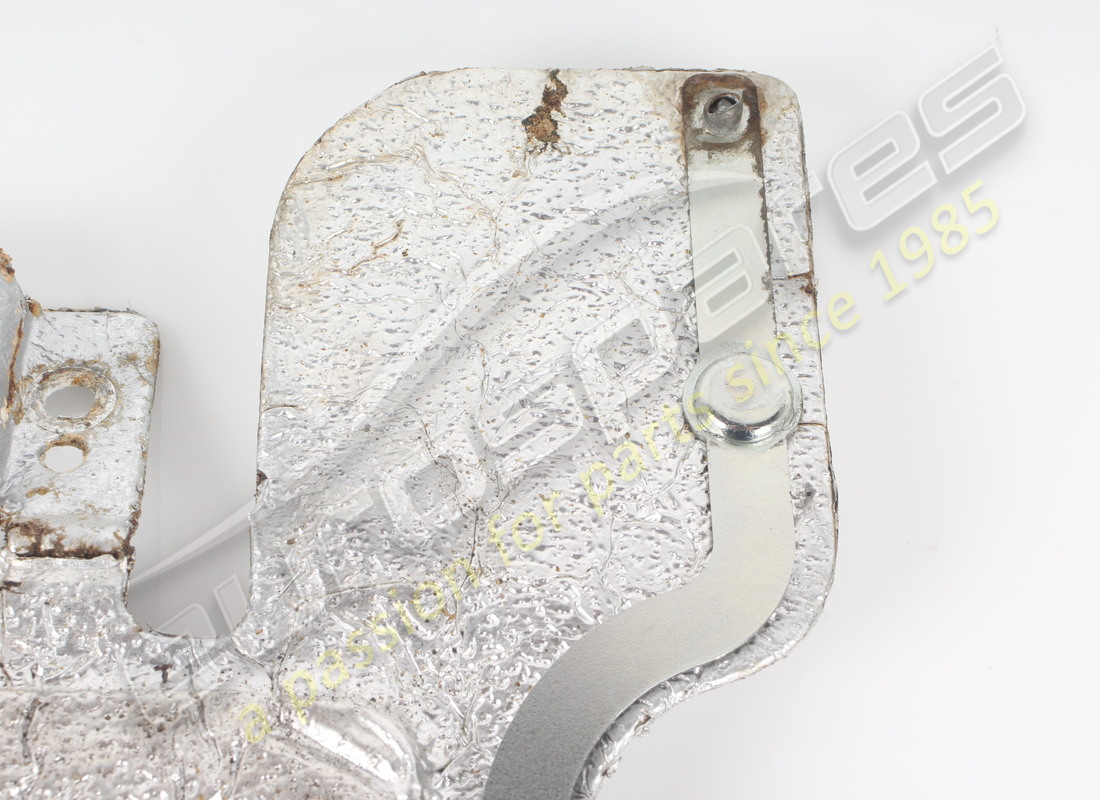 USADO FERRARI RIPARO CALORE INV. P2 INF.. NÚMERO DE PIEZA 982813 (3) usado ferrari riparo calore inv. p2 inf.. número de pieza 982813 (3)