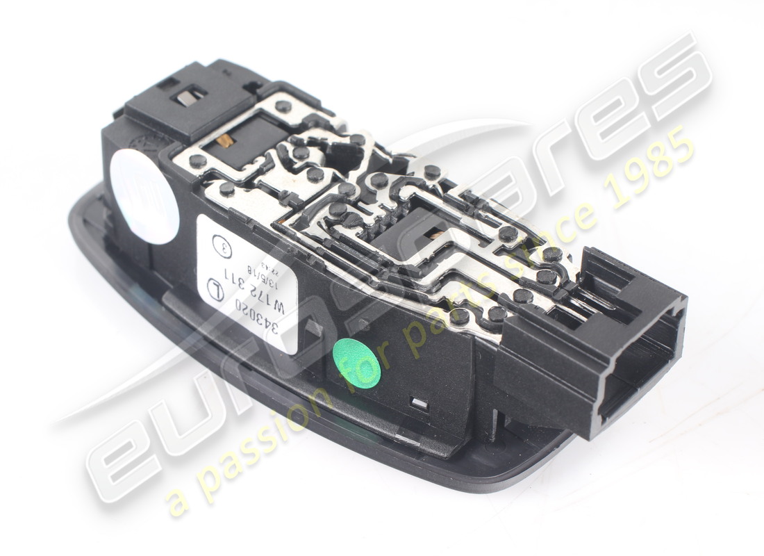 luz de techo trasera izquierda usada ferrari. número de pieza 343020 (3)