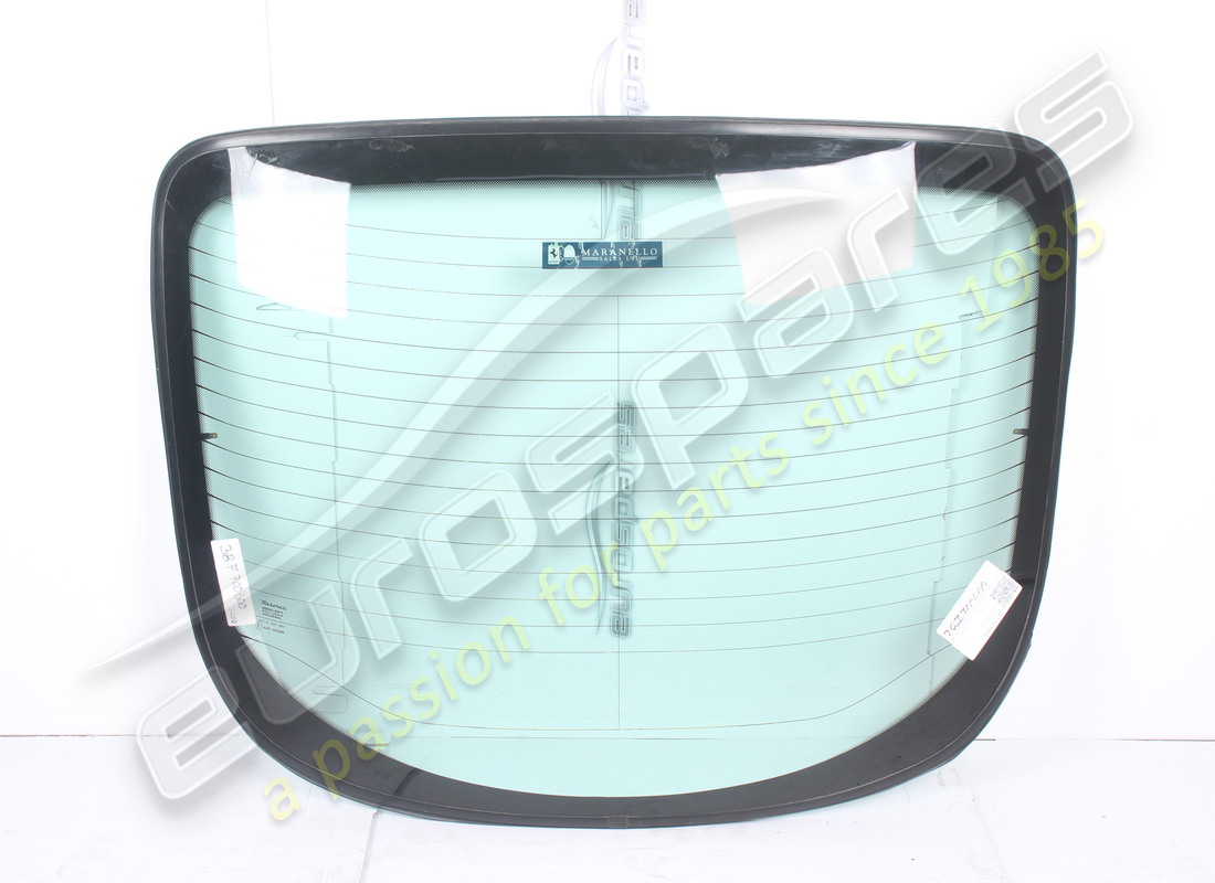 VENTANA TRASERA Maserati USADA. NÚMERO DE PARTE 387700600 (1)