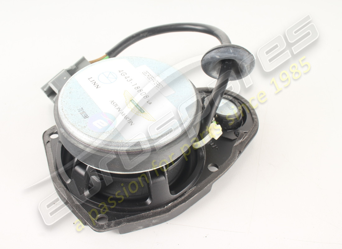 altavoz aston martin trasero usado. número de parte 4g4318808la (3)