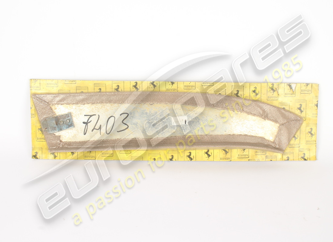 nueva moldura ferrari rh. número de parte 61871700 (1)