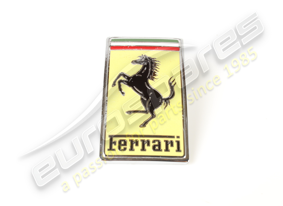 insignia frontal ferrari usada. número de parte 973053 (1)