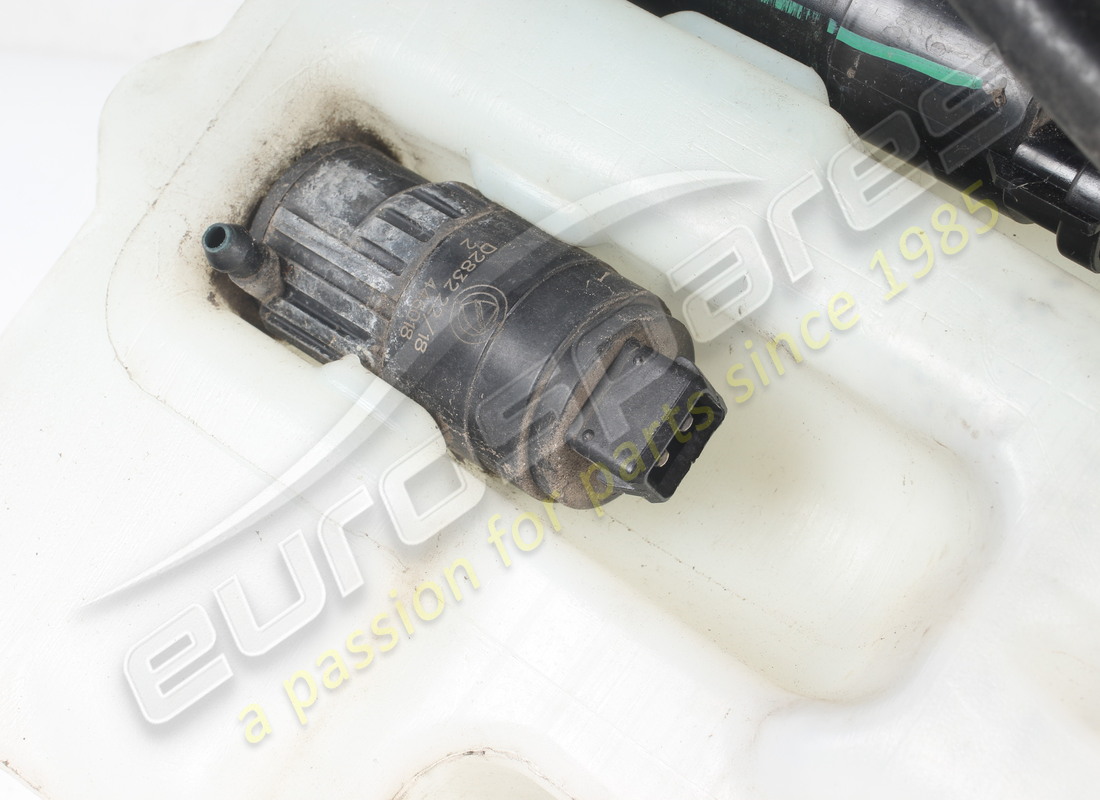 parabrisas/faro completo usado ferrari. número de pieza 82197100 (4)